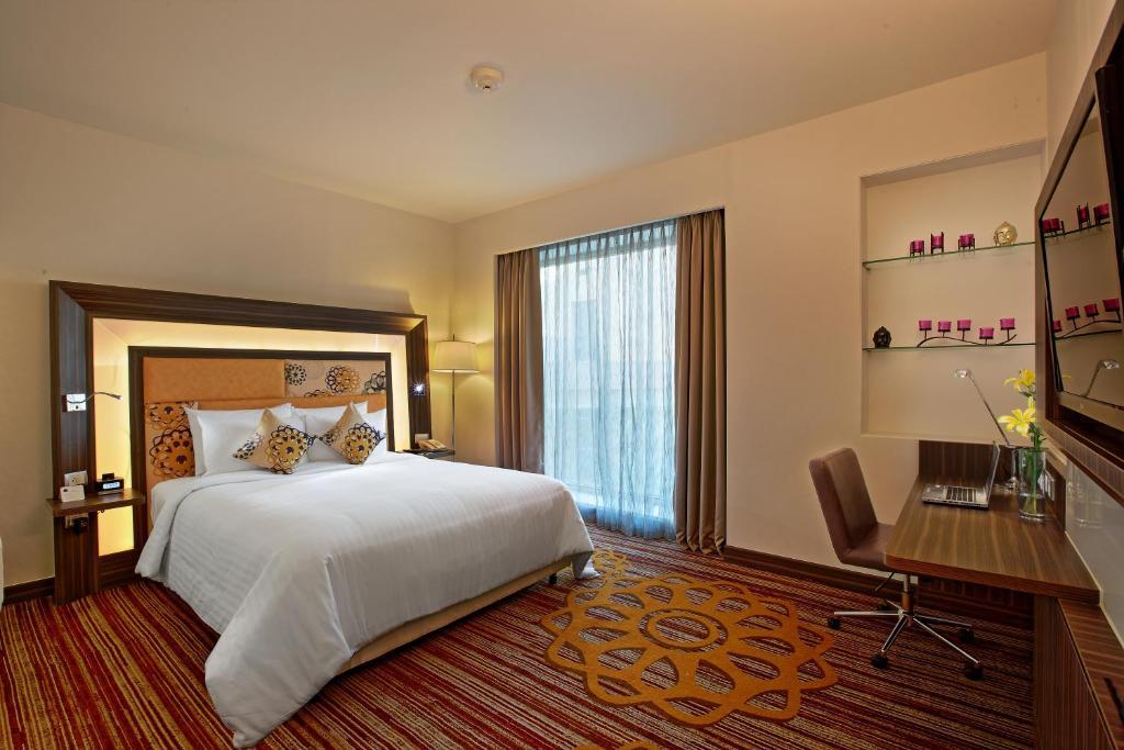 Novotel Pune Viman Nagar Road Zewnętrze zdjęcie Deluxe Room