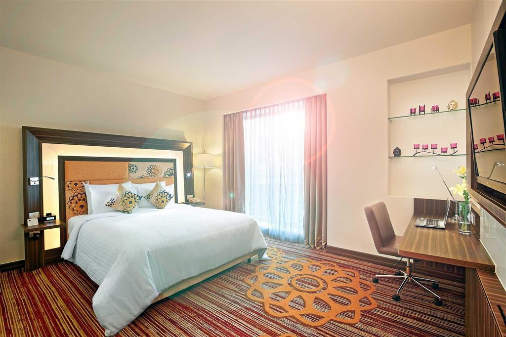 Novotel Pune Viman Nagar Road Zewnętrze zdjęcie Deluxe Room