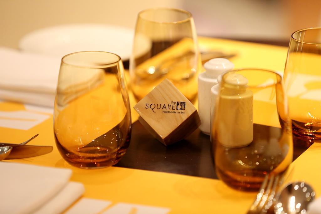 Novotel Pune Viman Nagar Road Zewnętrze zdjęcie Square21